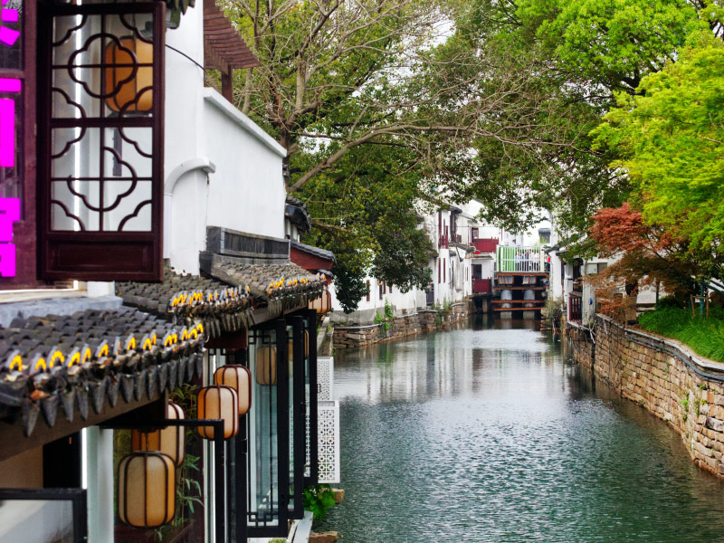 to-chau-sinh-ra-tu-nuoc