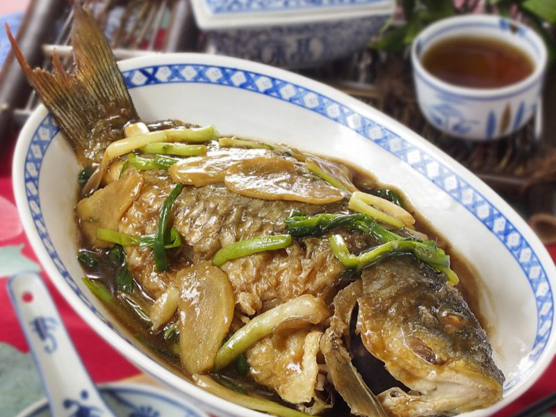 ca-chep-nau-tiec-tat-nien-cua-nguoi-hoa