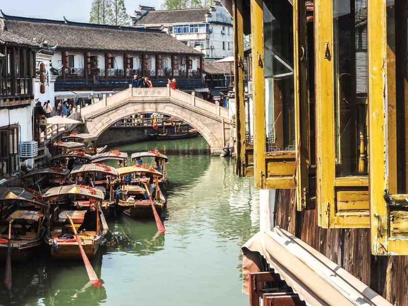 cac-co-tran-ven-song-giang-nam-5