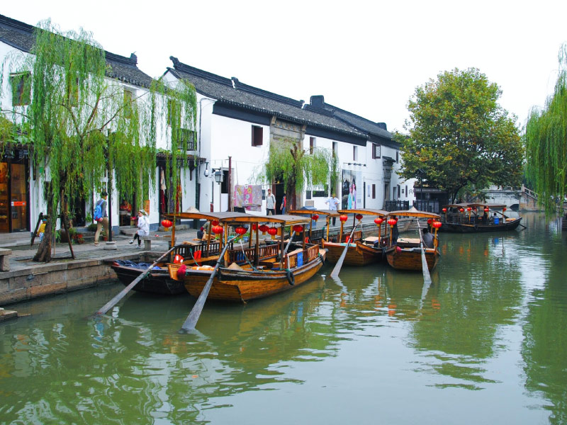 co-tran-chu-gia-giac-giang-nam