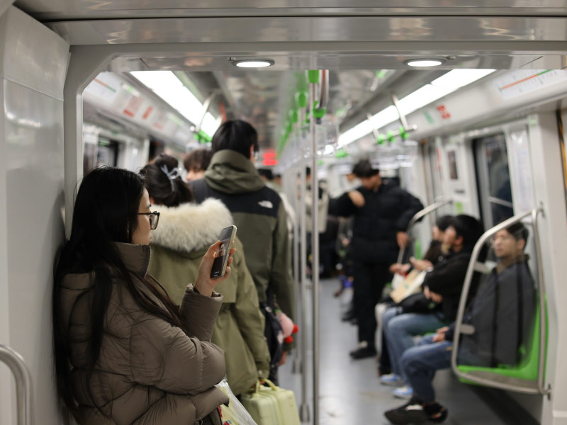 di-chuyen-khi-du-lich-trung-quoc-mot-minh