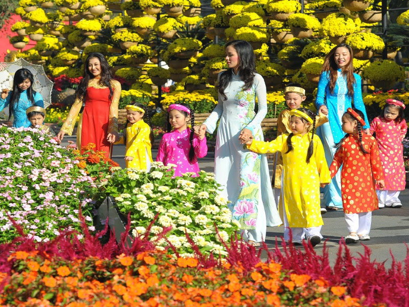 du-lich-mua-le-tet-de-bi-chat-chem