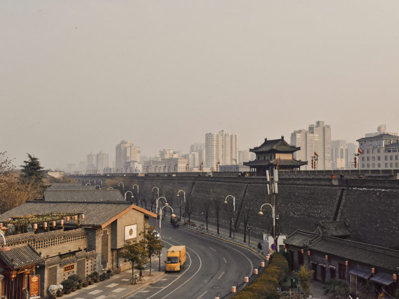 tay-an-trai-tim-cua-trung-hoa