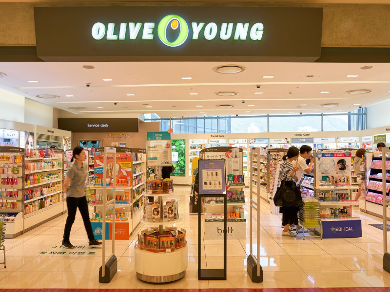 Olive-Young-diem-mua-sam-ly-tuong-de-hoan-thue-truc-tiep