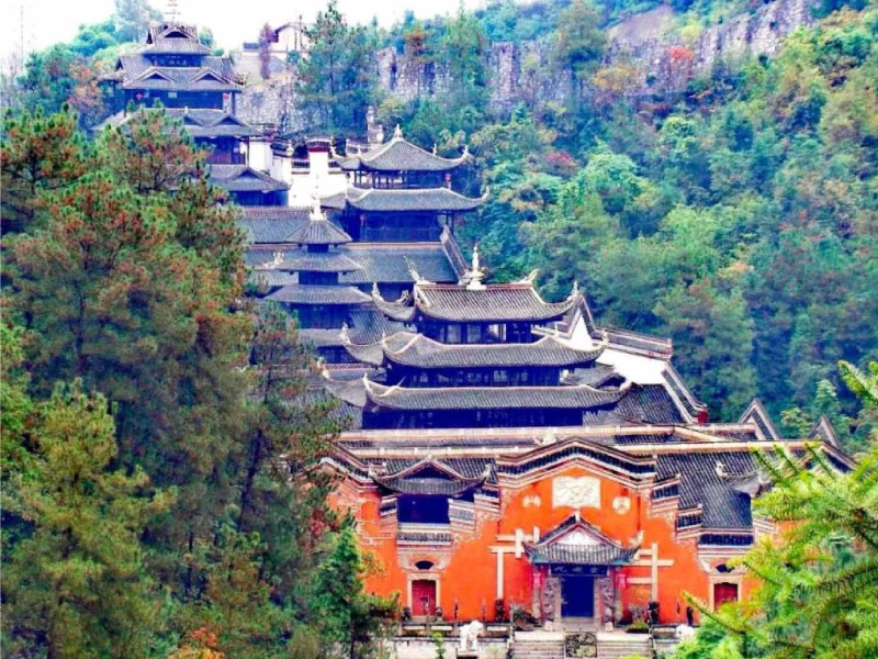 an-thi-tho-ty-thanh-vuong-cung-tusi