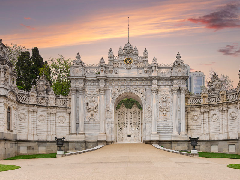 cung-dien-Dolmabahce-tho-nhi-ky cung-dien-Dolmabahce-tho-nhi-ky