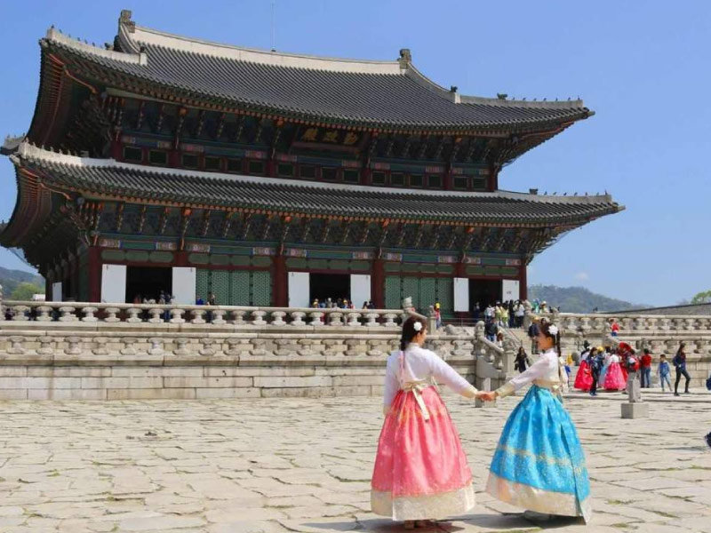 cung-dien-Gyeongbokgung-diem-tham-quan-han-quoc