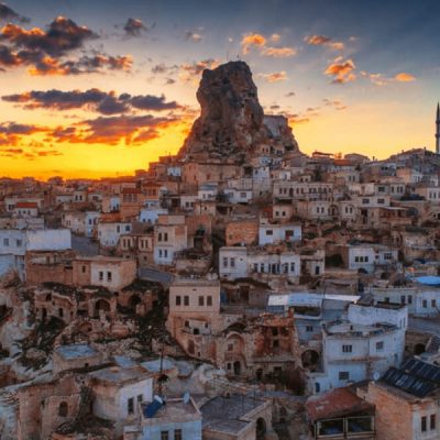 ngoi-lang-Uchisar-tour-du-lich-tho-nhi-ky