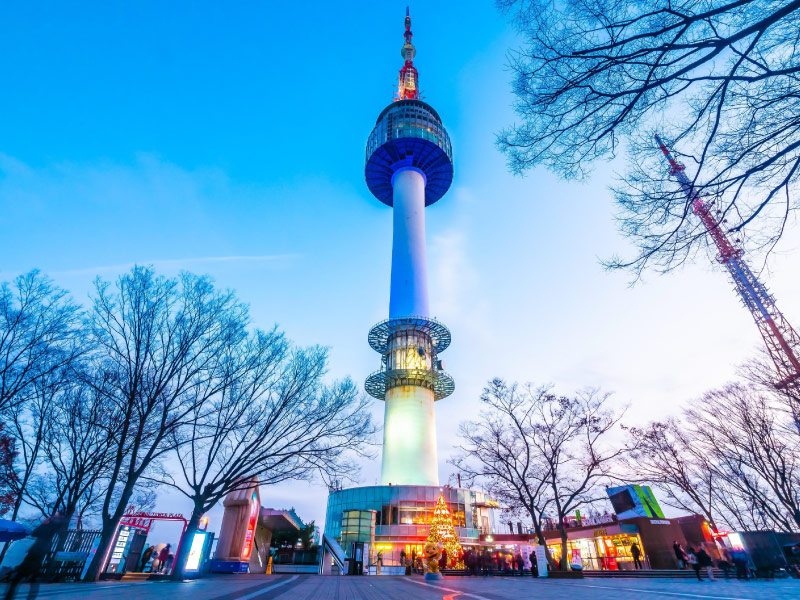 thap-namsan-seoul-co-gi-choi