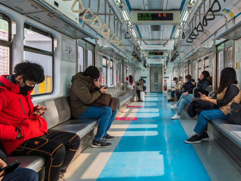 im-lang-tren-tau-dien-van-hoa-han-quoc