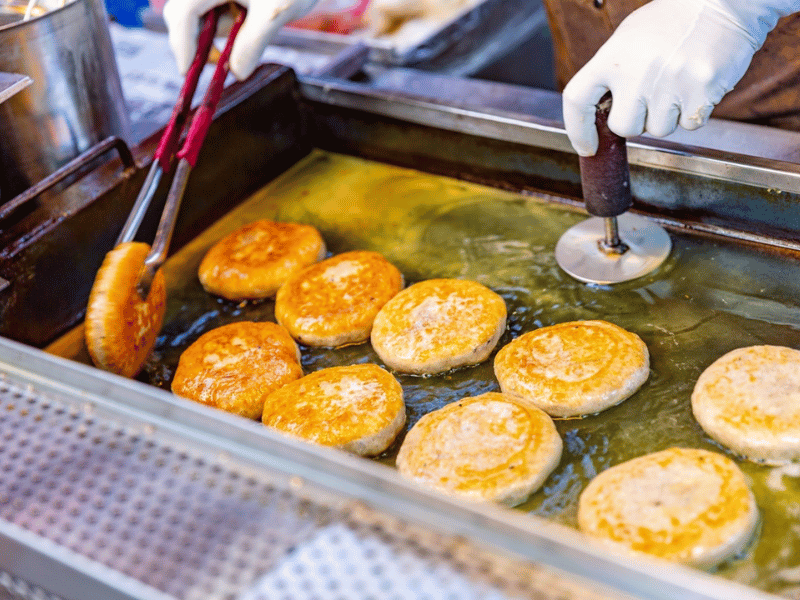 mon-an-duong-pho-Myeongdong-2