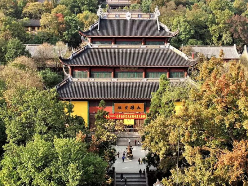 chua-linh-an-hang-chau