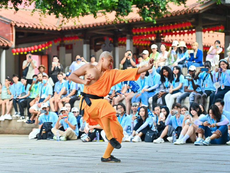 bieu-dien-kungfu-thieu-lam-tu