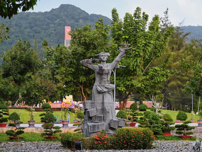 nghia-trang-hang-duong-con-dao nghia-trang-hang-duong-con-dao