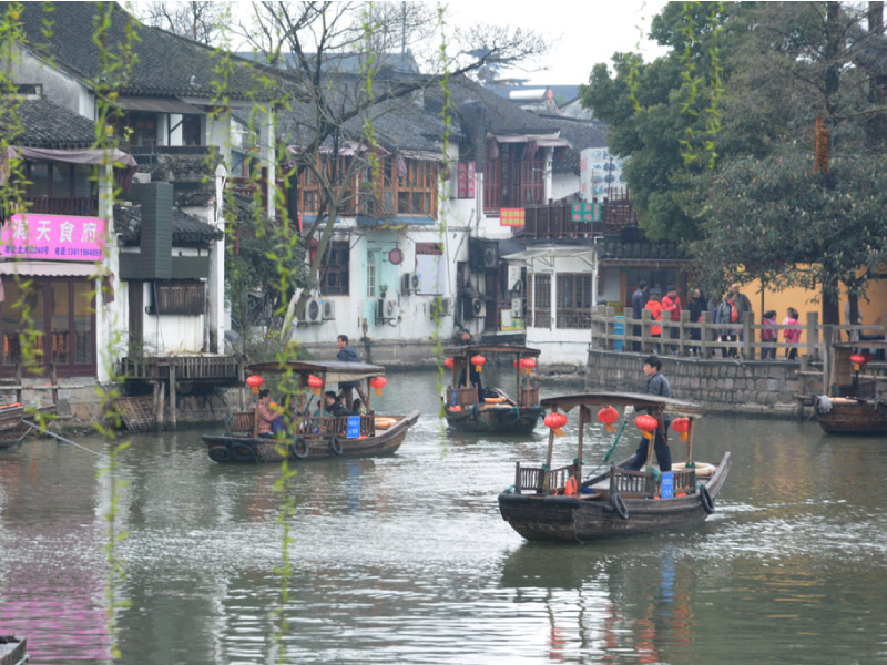 co-tran-chu-gia-giac-hoi-cho-thuong-hai-2026 co-tran-chu-gia-giac-hoi-cho-thuong-hai-2026