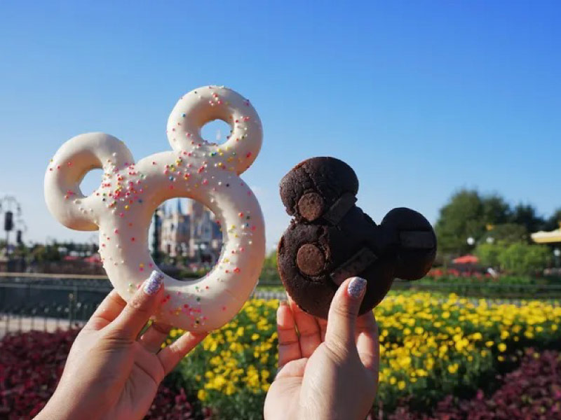 dai-lo-mickey-disneyland-thuong-hai_2_11zon-1