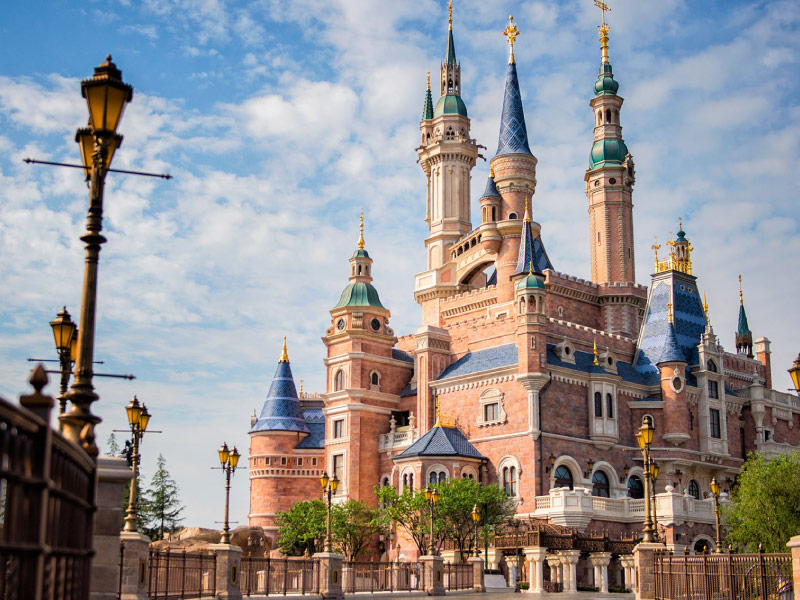 disneyland-thuong-hai-trai-nghiem-thuong-hai