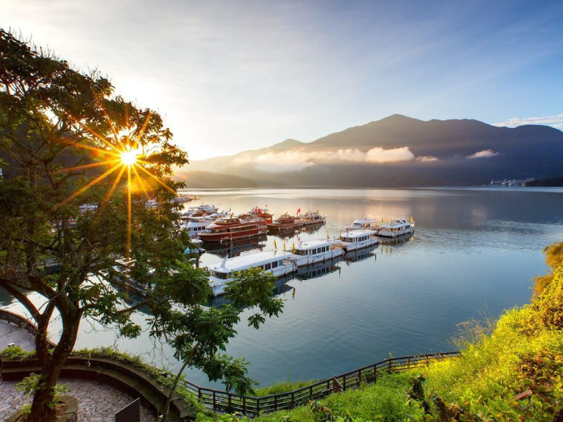 ho-nhat-nguyet-diem-tham-quan-dai-loan