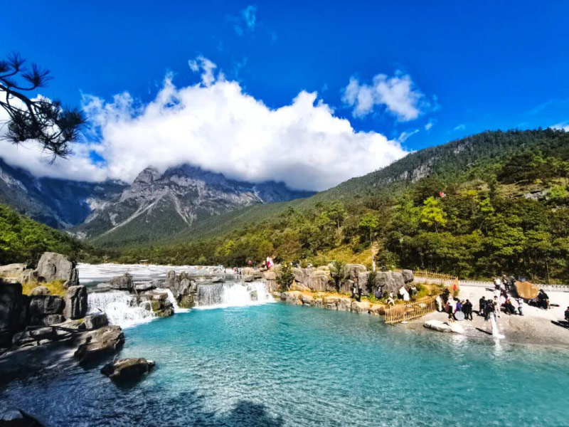 le-giang-tour-trung-quoc-mua-thu
