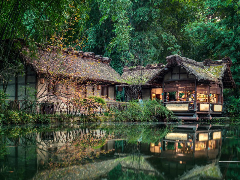 nha-tranh-do-phu-diem-tham-quan-thanh-do