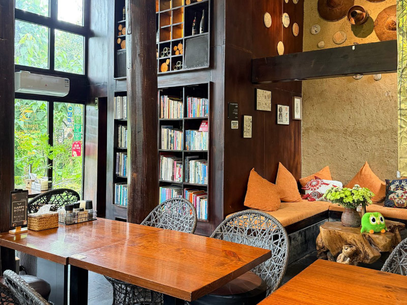 The-Bivou-Café-ca-phe-le-giang
