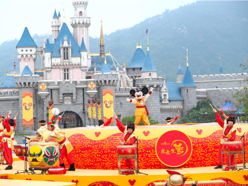 chuong-trinh-bieu-dien-disneyland-hong-kong