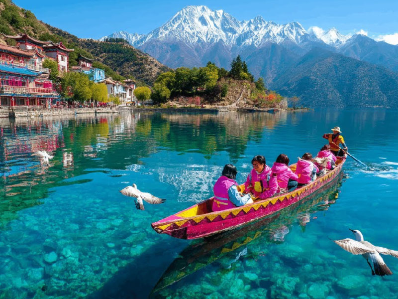 ho-lugu-diem-tham-quan-van-nam