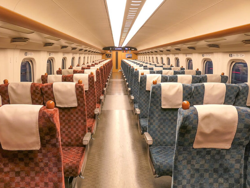 cac-hang-ghe-tren-tau-shinkansen