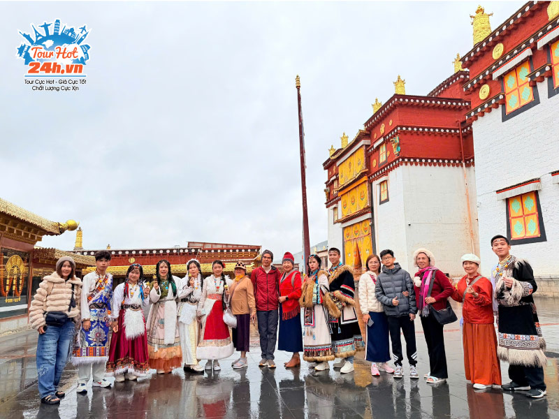hinh-thuc-te-khach-di-tour-nha-tourhot24h-tour-no-shop-2