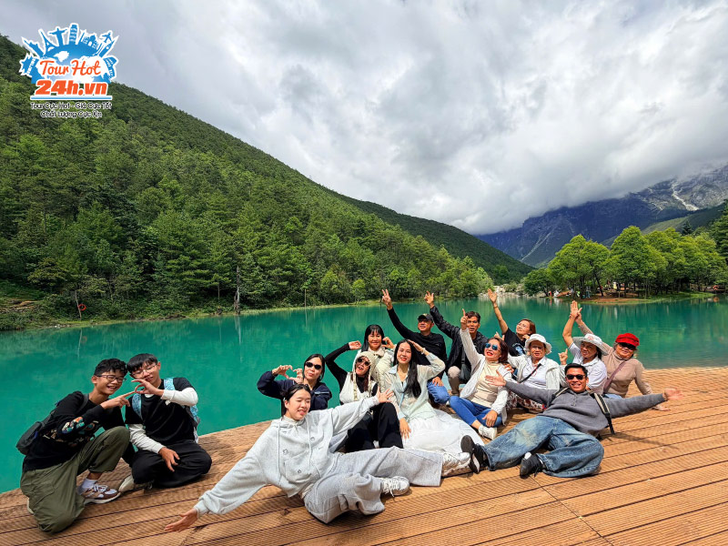 hinh-thuc-te-khach-di-tour-nha-tourhot24h-tour-no-shop