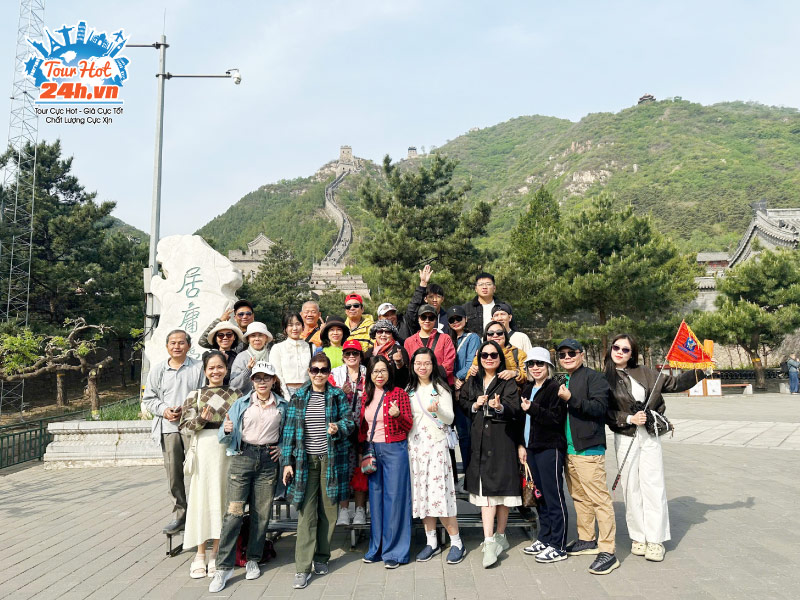 hinh-thuc-te-khach-di-tour-nha-tourhot24h