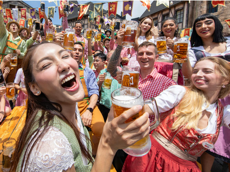 le-hoi-bia-Oktoberfest-duc