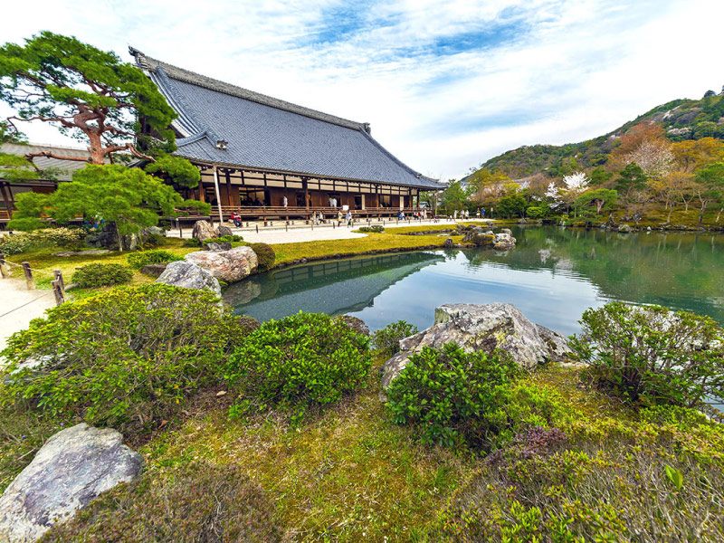 trai-nghiem-nen-thu-tai-rung-tre-Arashiyama