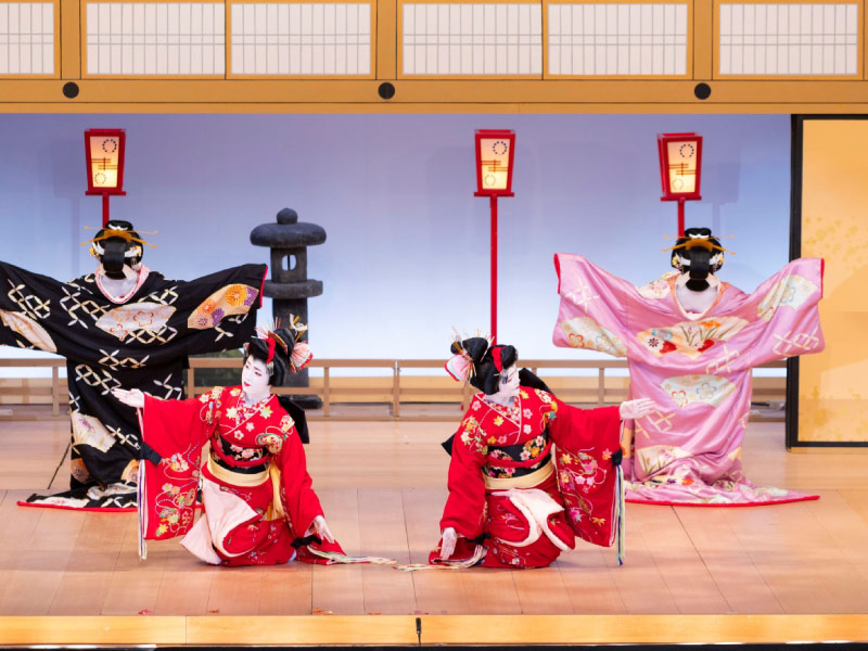 xem-bieu-dien-maiko-show
